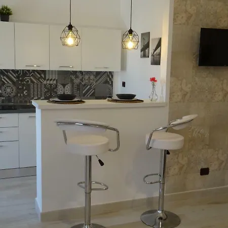 Casa de hóspedes Portale Pirrera 3*